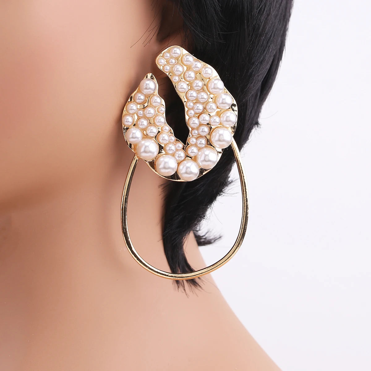 Wynter Pearl Studs